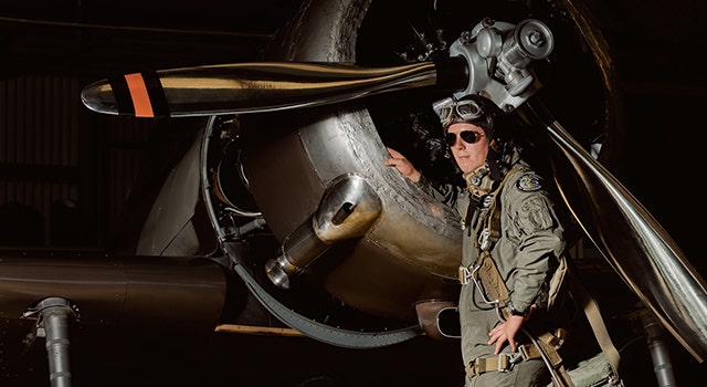 Glorify the historic aircrafts and the spirit of craftsmanship, with the SIGMA 105mm F2.8 DG DN Macro | Art